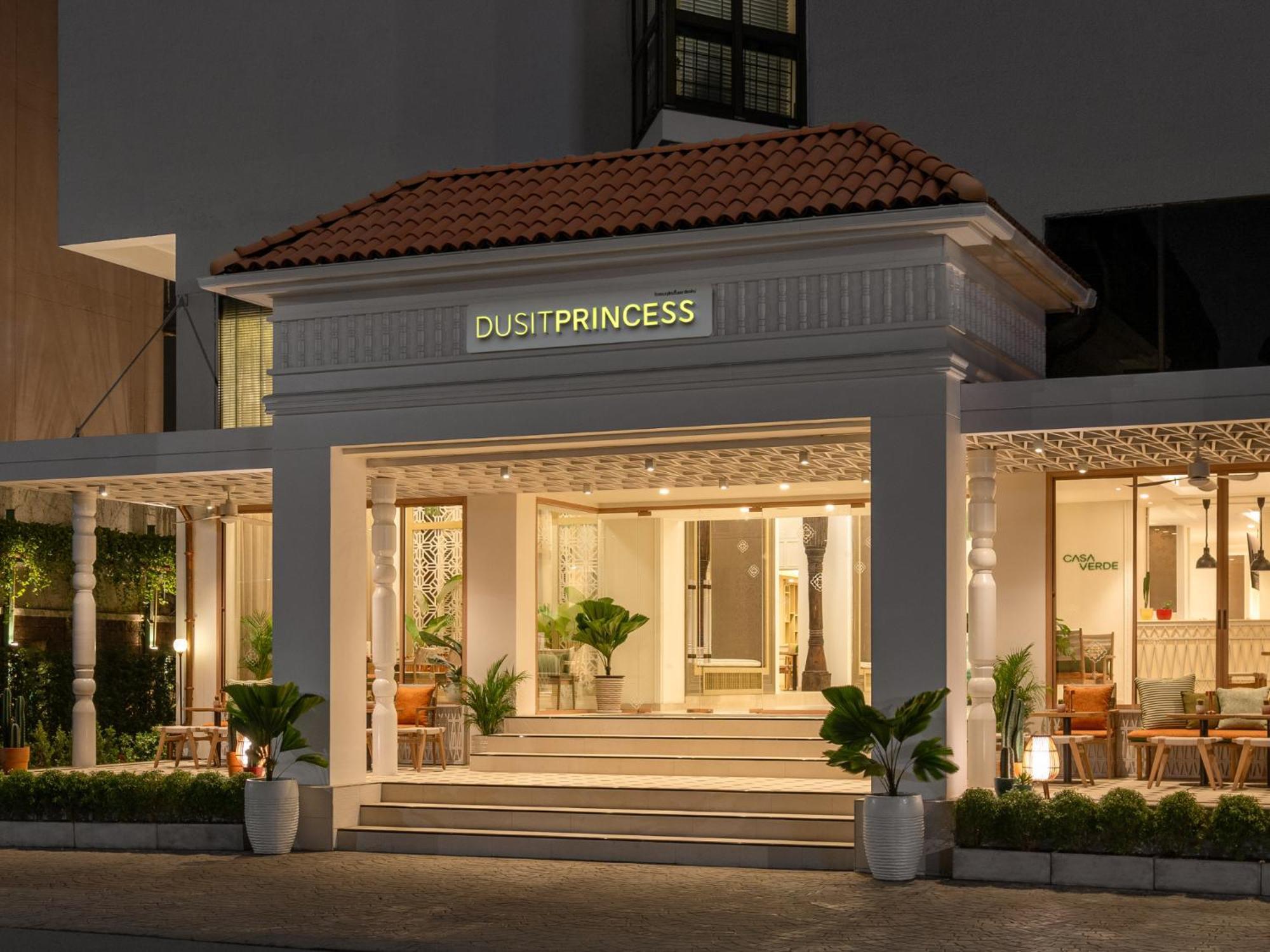 Dusit Princess Chiang Mai Exteriör bild